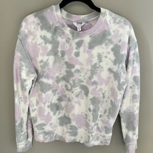 Time and Tru Crew Neck Sweatshirt